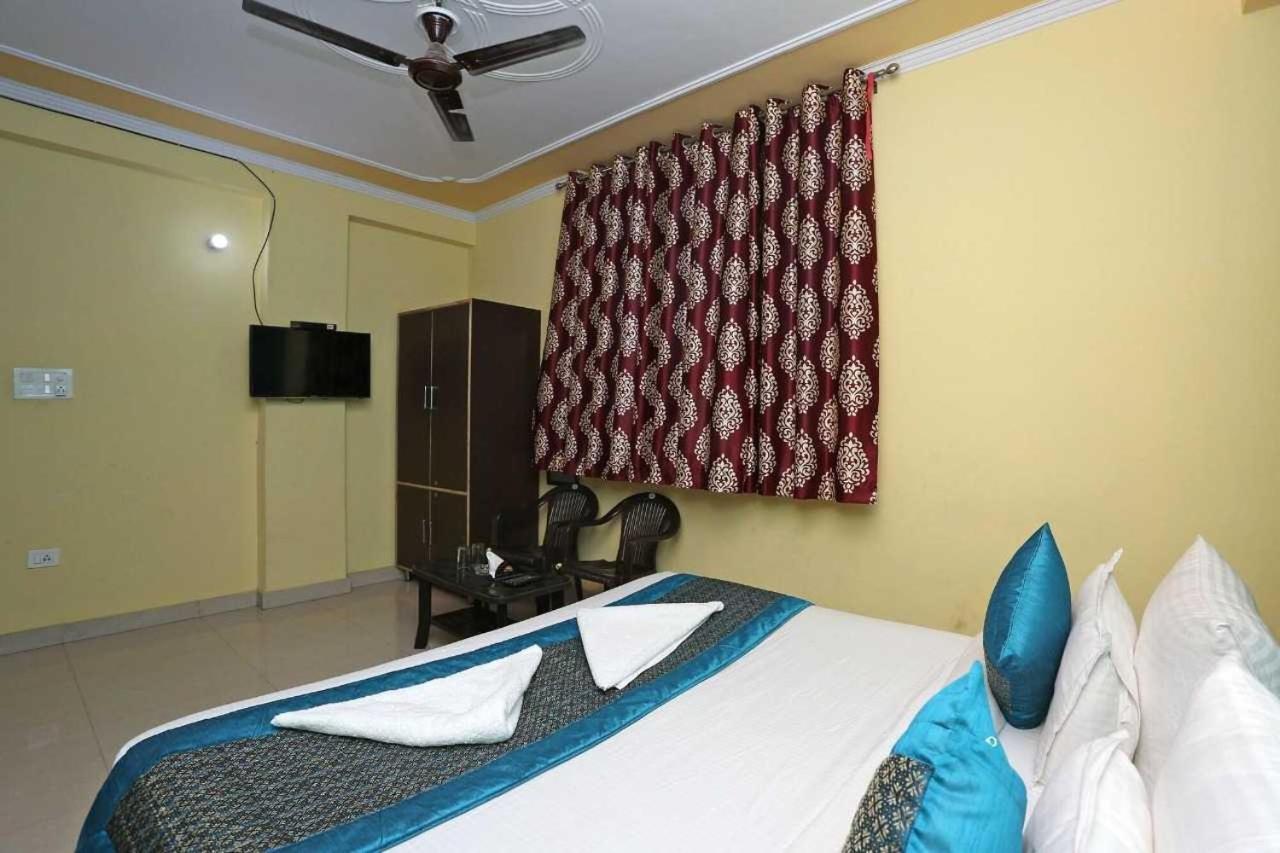 Hotel O Airport Plaza By Palace Nowe Delhi Zewnętrze zdjęcie