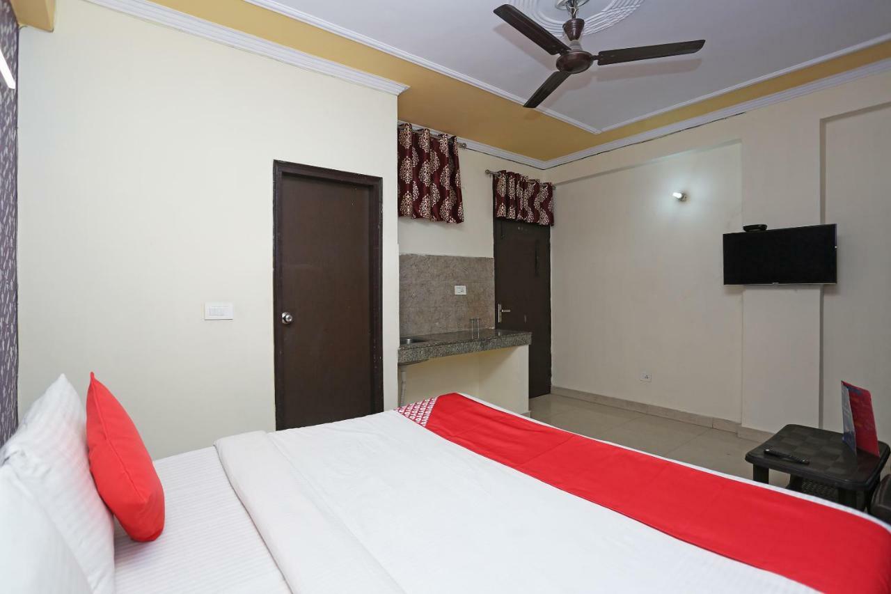Hotel O Airport Plaza By Palace Nowe Delhi Zewnętrze zdjęcie